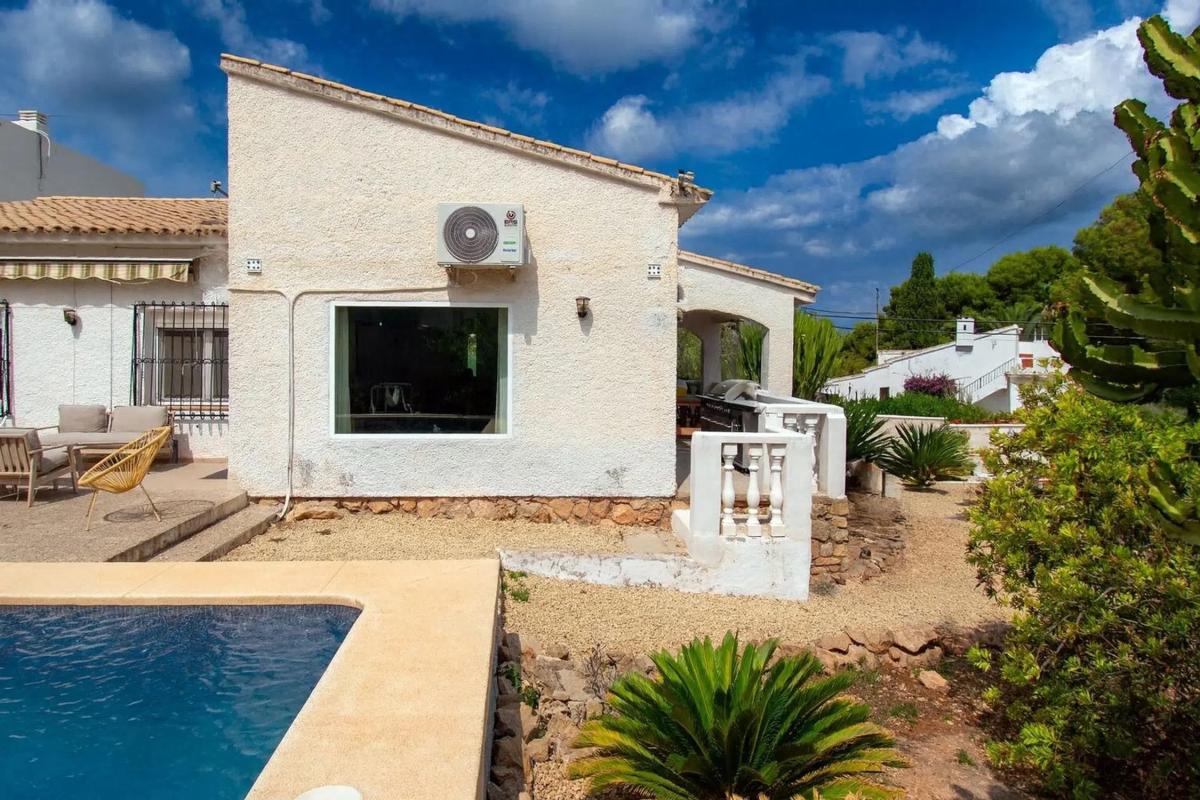 Sale of independent chalet in Calle Gabriel Miró, Alfaz del Pi
 photo 3