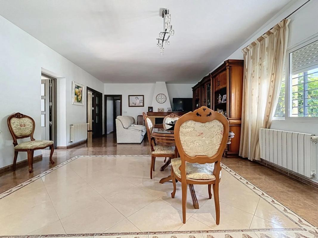 Продажа таунхауса в Partida Saltet , Алфаз дель Пи photo 4