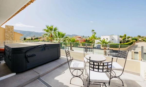 Chalet independiente en venta en Alfaz del Pi Pueblo-Urbanizaciones, Alfaz del Pi
 photo 3