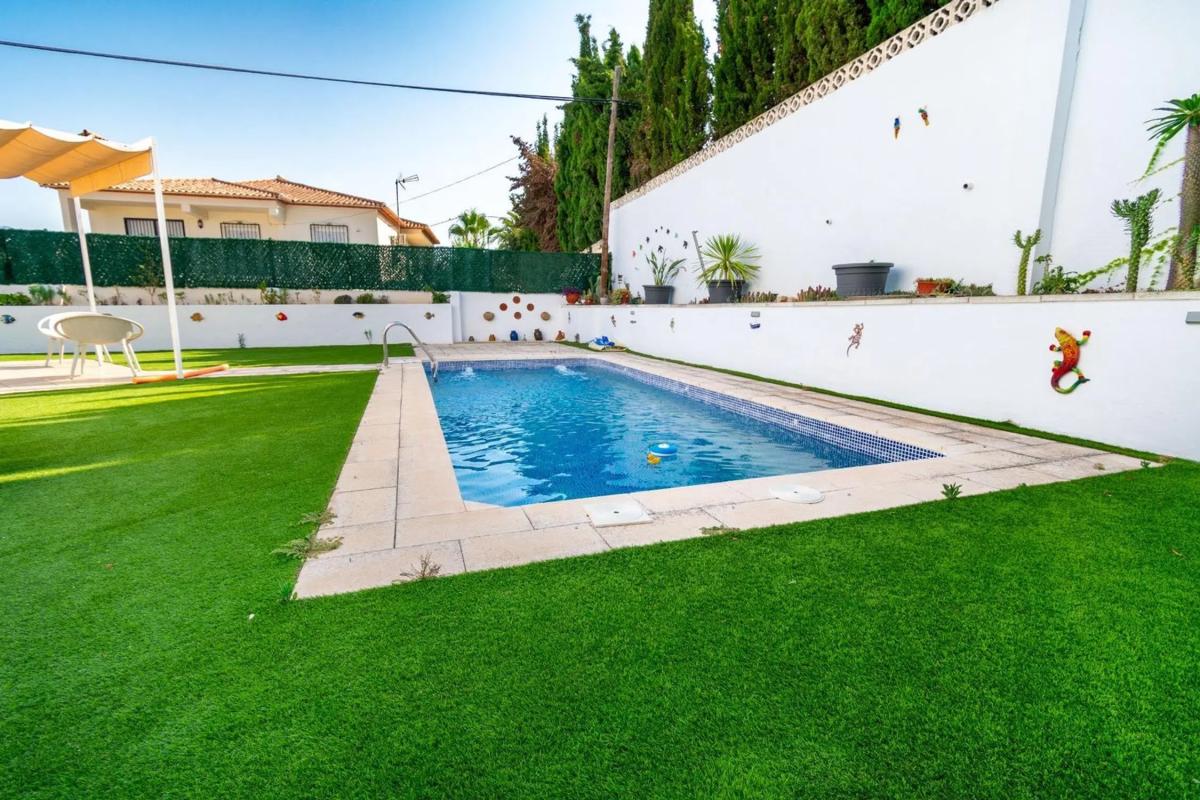 Продажа отдельного шале в  L'Albir, Алфаз дель Пи photo 3