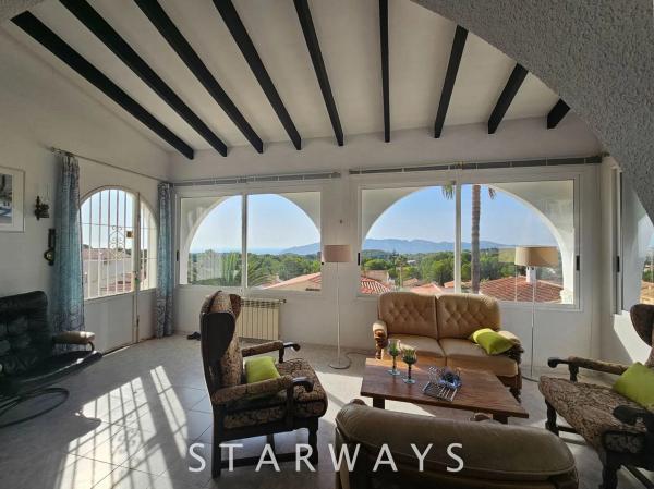 Chalet wolnostojący na sprzedaż w  Colonia Escandinavia-Cautivador, Alfaz del Pi photo 4