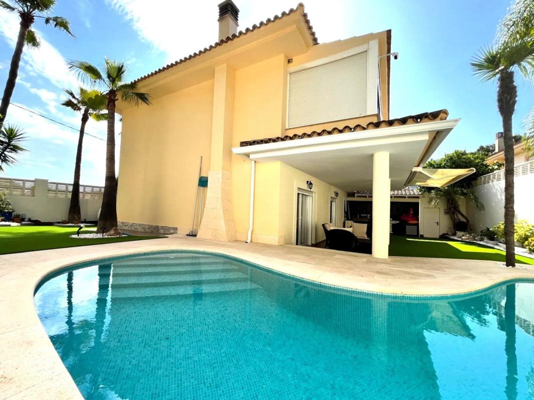 Propiedades en venta y alquiler en España photo 2
