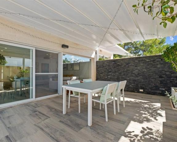 Chalet independiente en venta en Colonia Escandinavia-Cautivador, Alfaz del Pi
 photo 1