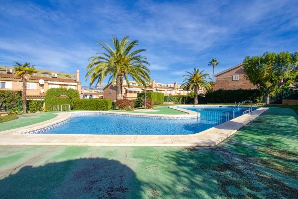 Sprzedaż szeregowego domku w  Camino Vell d'Altea, 32 , Alfaz del Pi photo 4