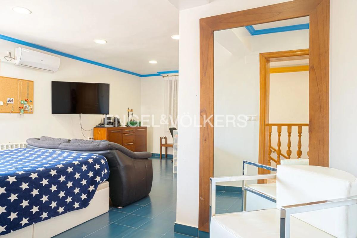 Продажа отдельного шале в Calle Robi, Алфаз дель Пи photo 3