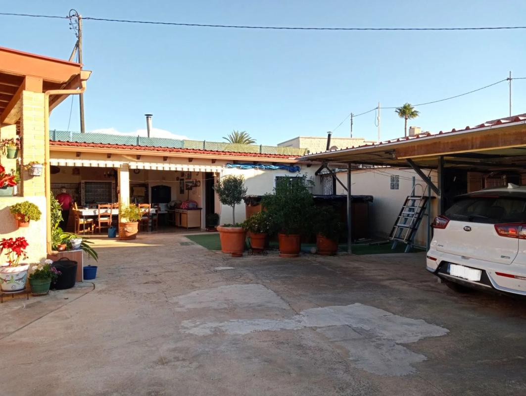 Propiedades en venta y alquiler en España photo 2