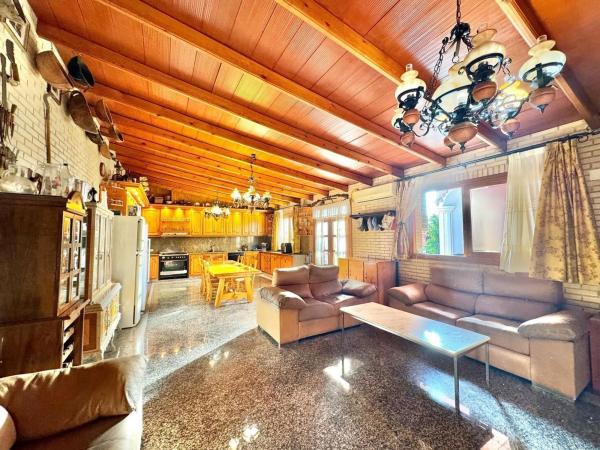 Chalet independiente en venta en Colonia Escandinavia-Cautivador, Alfaz del Pi
 photo 1