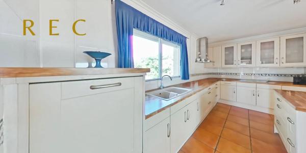 Chalet wolnostojący na sprzedaż w Alfaz del Pi Pueblo-Urbanizaciones, Alfaz del Pi thumbnail 1