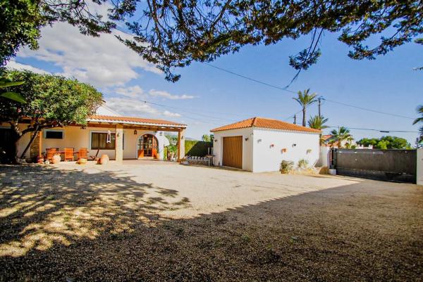 Chalet independiente en venta en Calle Quevedo, Alfaz del Pi
 photo 2