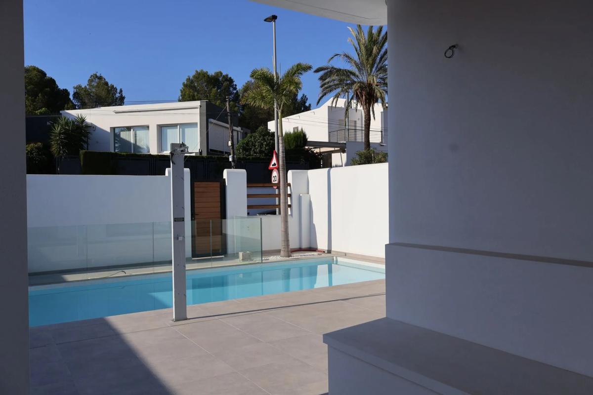 Sale of independent chalet in Calle Dofí, 5, Alfaz del Pi
photo 5