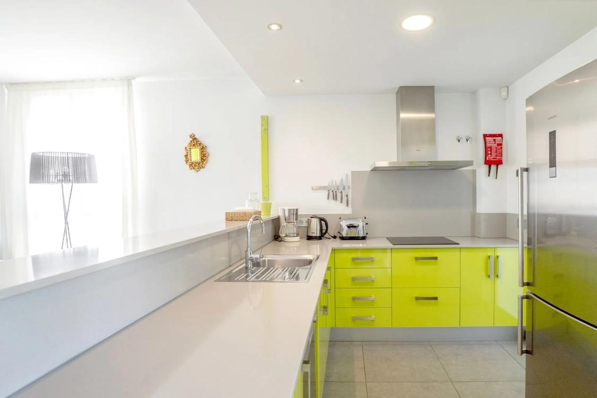 Properties for sale and rent in Spain photo 3