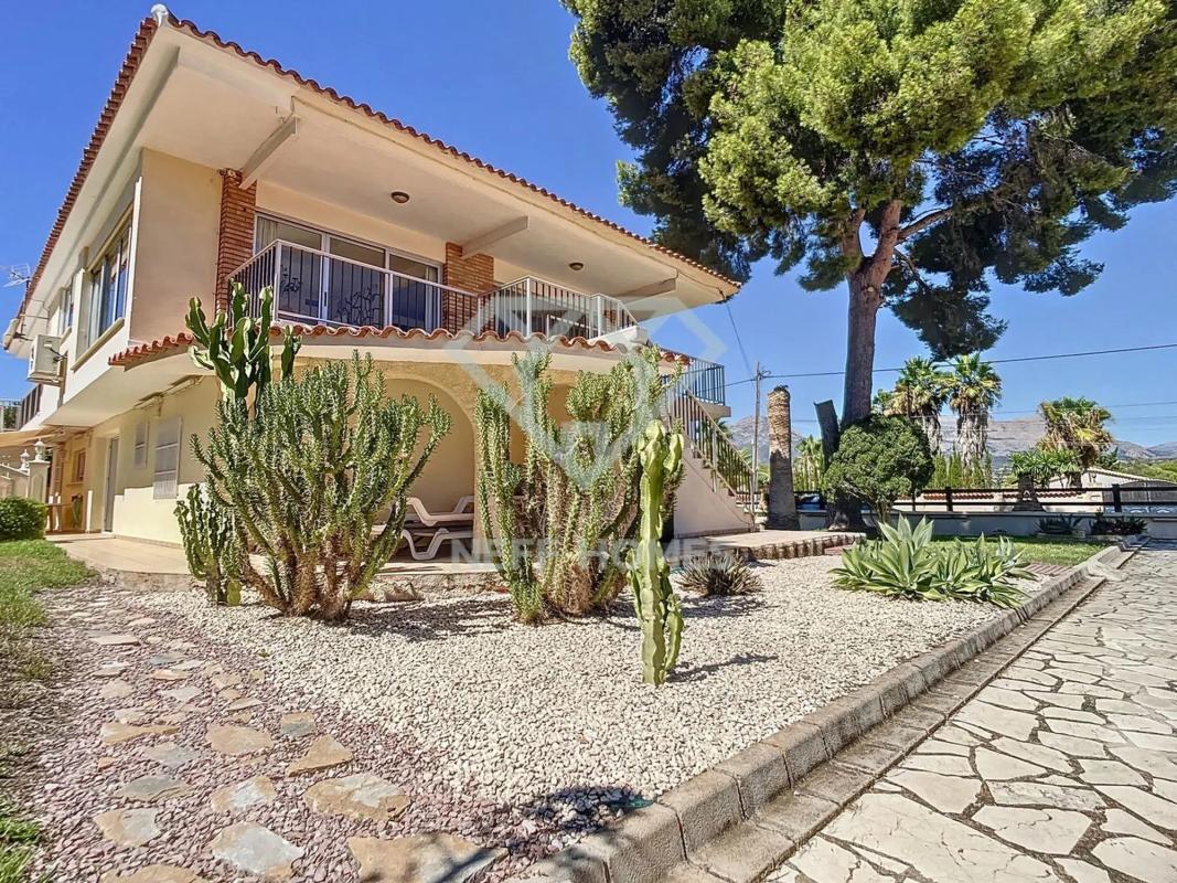 Venta de chalet independiente en L'Albir, Alfaz del Pi
photo 3
