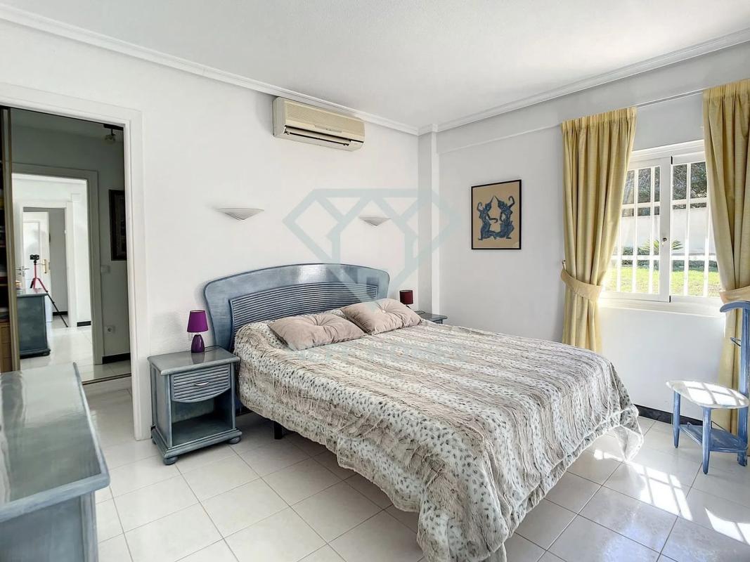 Venta de chalet independiente en L'Albir, Alfaz del Pi
photo 4