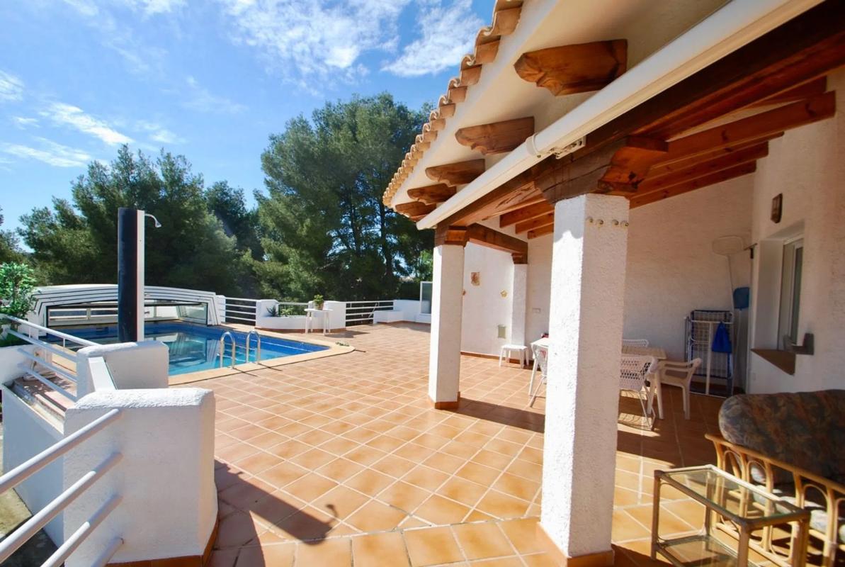 Sale of independent chalet in Calle Montseny, Alfaz del Pi
photo 5