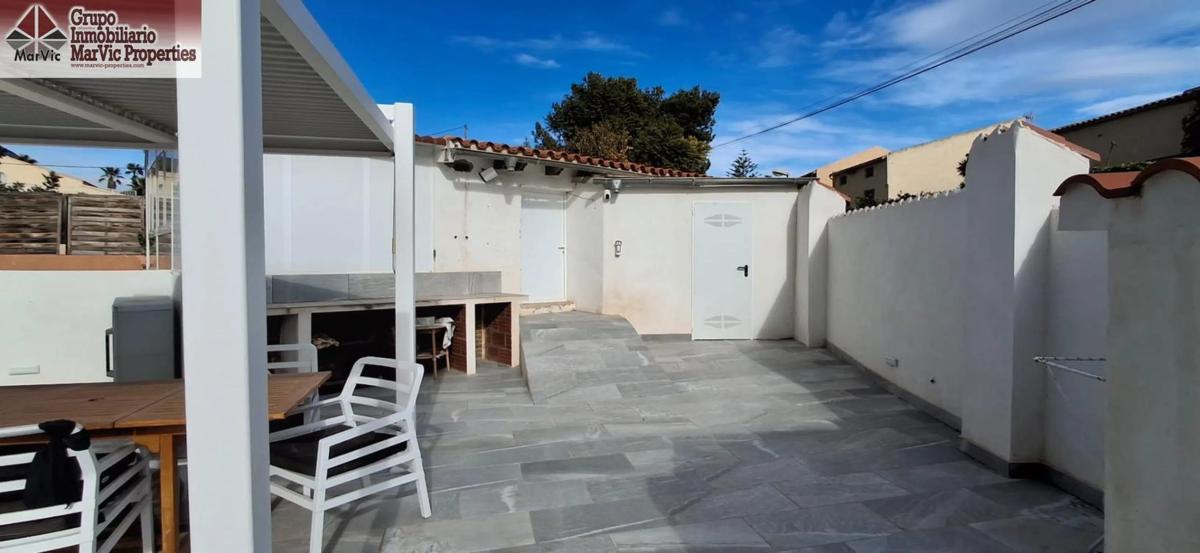 Venta de chalet independiente en Pueblo Poniente, Benidorm
photo 3