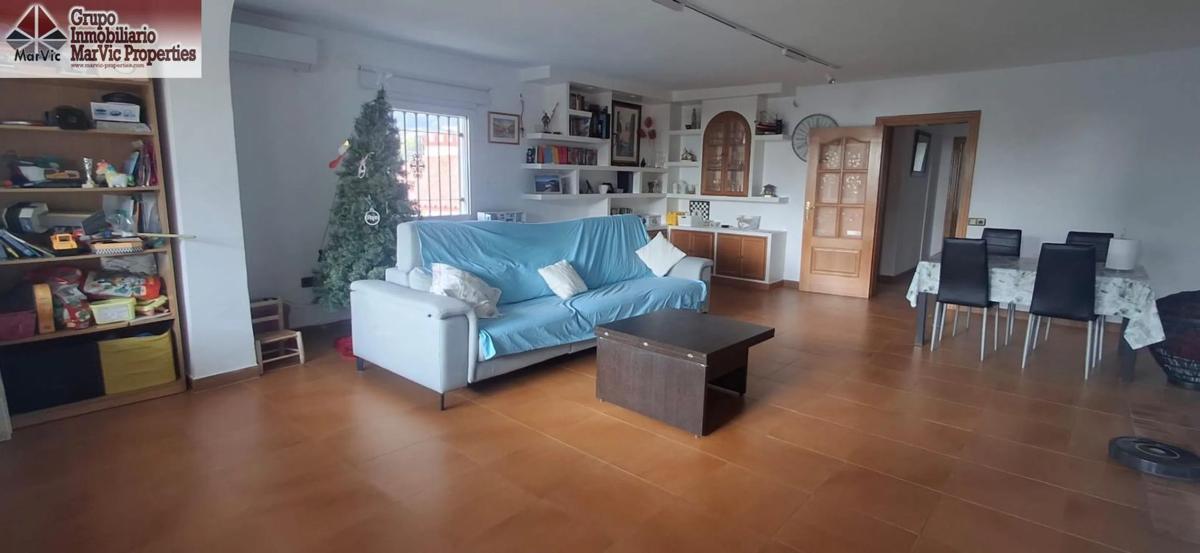 Venta de chalet independiente en Pueblo Poniente, Benidorm
photo 4