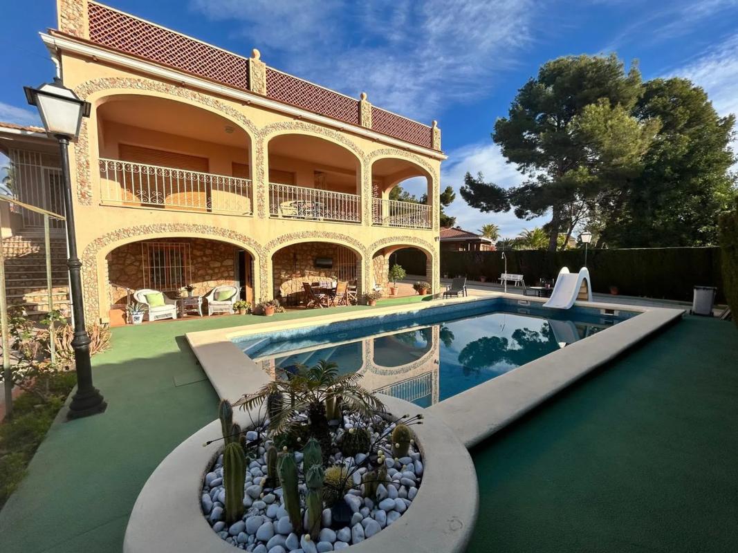 Venta de chalet independiente en Urbanizacion Coblanca, 98, Benidorm
 photo 4