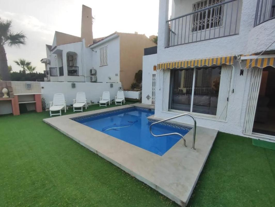 Propiedades en venta y alquiler en España photo 1