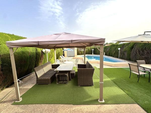 Independent chalet for sale in Barrio Zona Sierra Helada, Benidorm
photo 1
