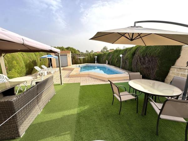Independent chalet for sale in Barrio Zona Sierra Helada, Benidorm
thumbnail 1