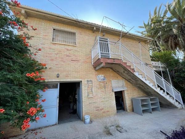 Independent chalet for sale in Centro Urbano, Benidorm
thumbnail 2