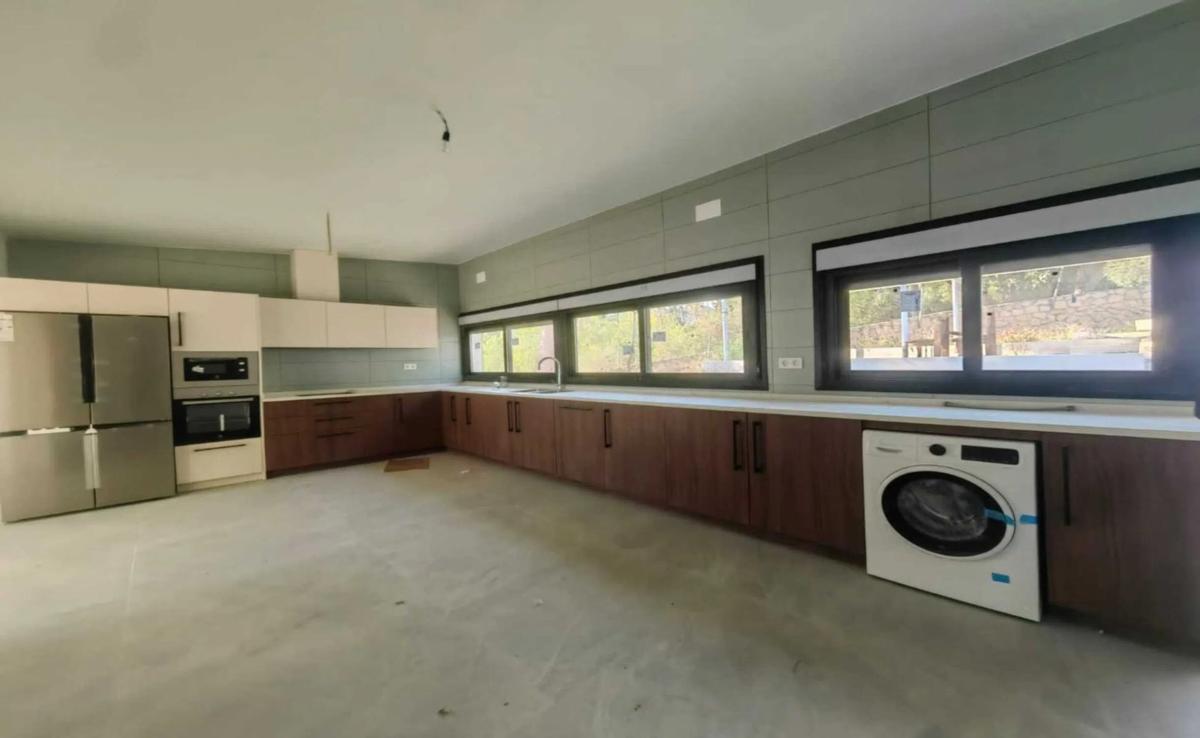 Venta de chalet independiente en Pueblo Poniente, Benidorm
photo 1