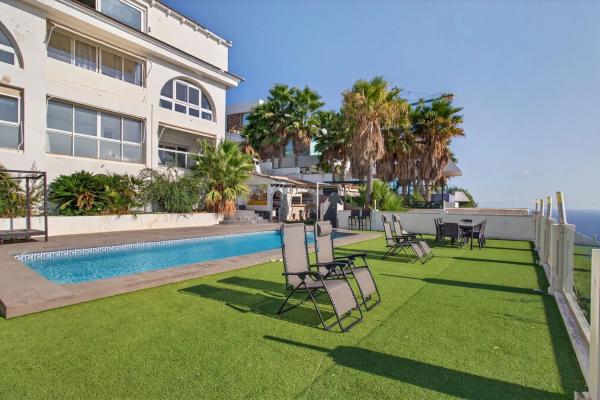 Independent chalet for sale in Barrio Zona Sierra Helada, Benidorm
 photo 2