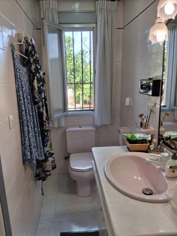 Properties for sale and rent in Spain photo 3