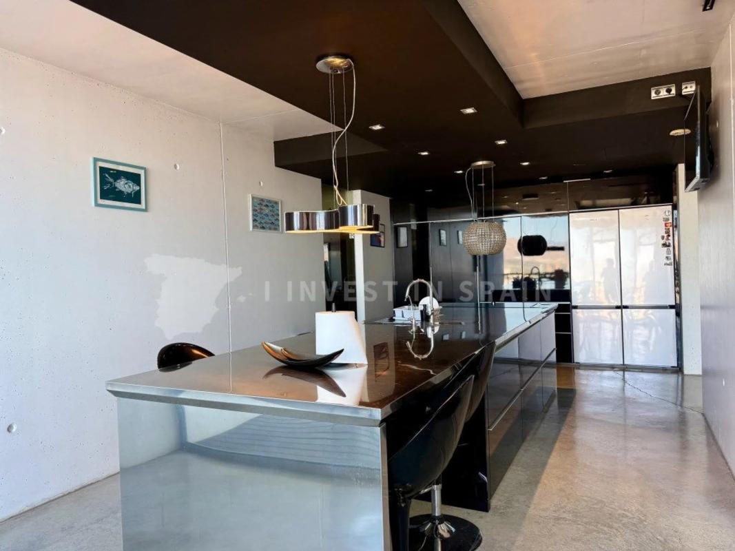Sale of independent chalet in Barrio Zona Sierra Helada, Benidorm
photo 5