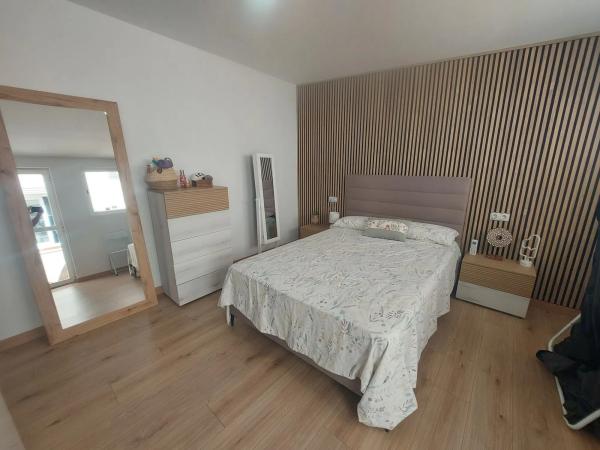 Chalet pareado en Av Malta photo 4