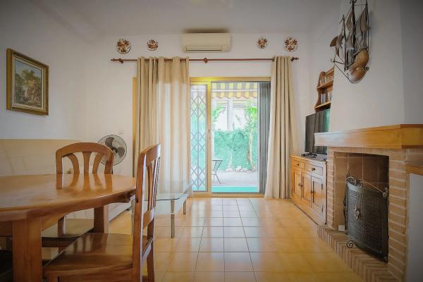 Chalet adosado en avenida Juan Fuster Zaragoza, 10 thumbnail 2