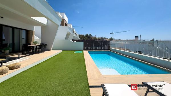 Chalet adosado photo 1