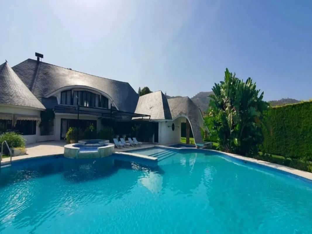 Venta de chalet independiente en Barrio Zona Sierra Helada, Benidorm
photo 2