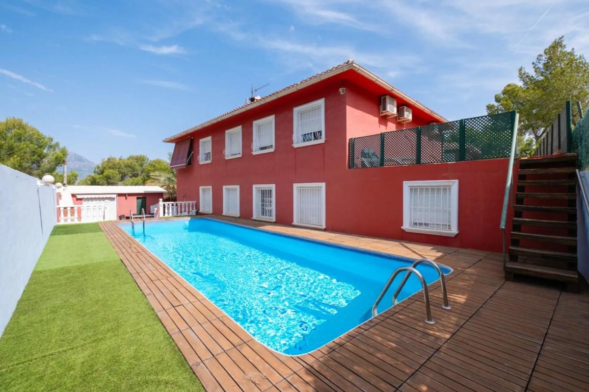 Venta de chalet independiente en Camino del Repetidor, 14, Benidorm
 photo 3