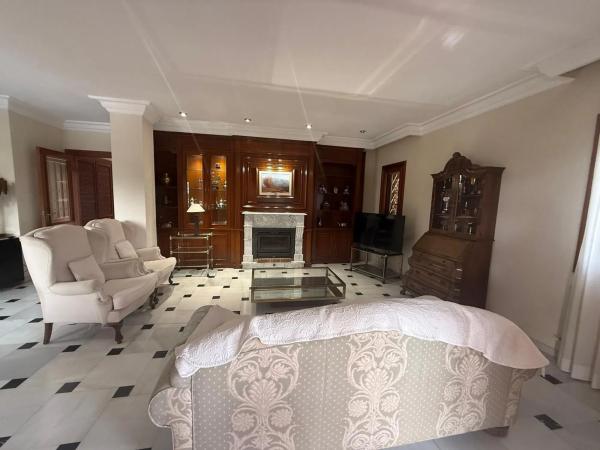Chalet independiente en venta en Playa de Levante, Benidorm
 photo 4