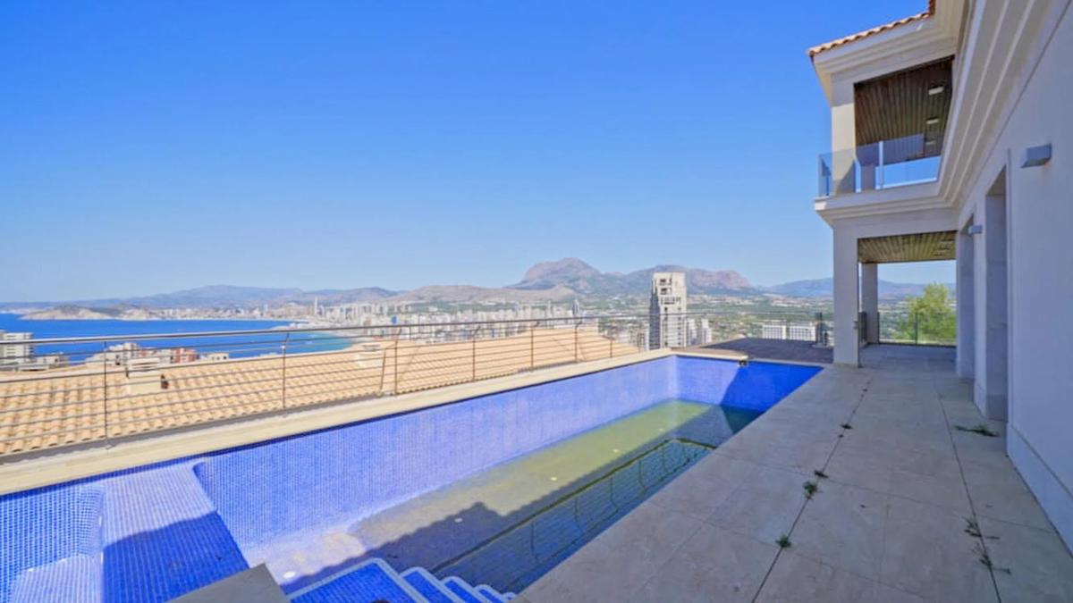 Venta de chalet independiente en Avenida de Tokio, 19, Benidorm
 photo 4