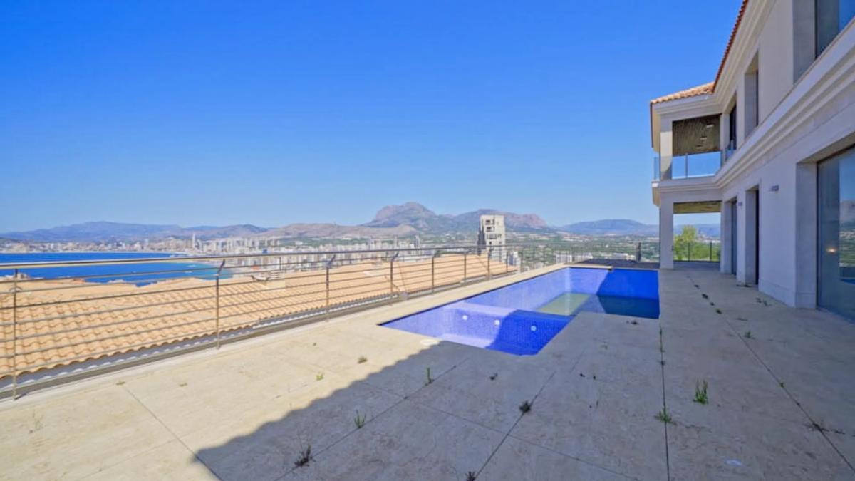 Venta de chalet independiente en Avenida de Tokio, 19, Benidorm
 photo 5