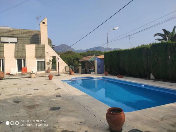 Independent chalet for sale in Barrio Zona Sierra Helada, Benidorm
 photo 2