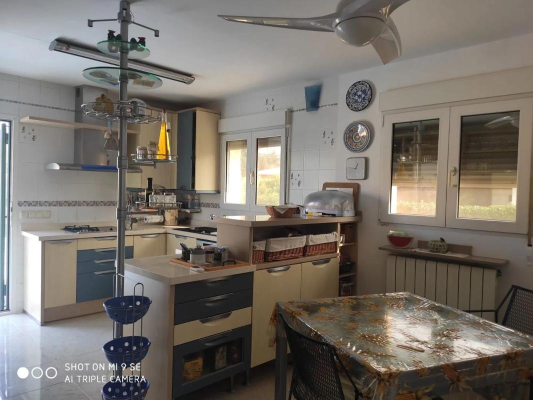Sale of independent chalet in Barrio Zona Sierra Helada, Benidorm
 photo 3