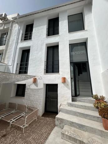 Independent chalet for sale in Bolulla, Bolulla
thumbnail 2