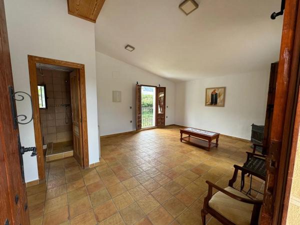 Independent chalet for sale in Bolulla, Bolulla
thumbnail 1