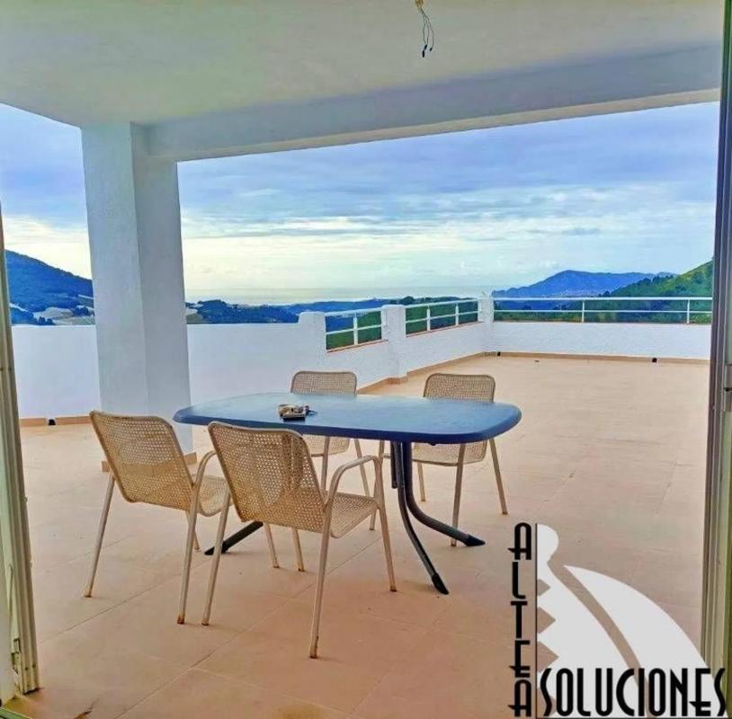 Sale of independent chalet in Calle de l'Era, Bolulla
photo 1