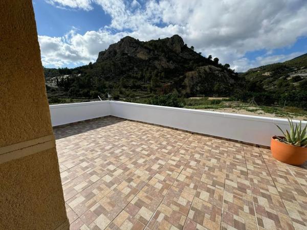 Independent chalet for sale in Horta Ferrers, polígono 2, 261, Bolulla
thumbnail 2