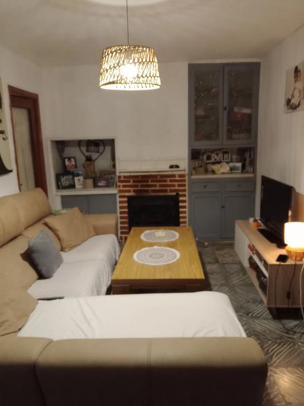 Properties for sale and rent in Spain photo 2