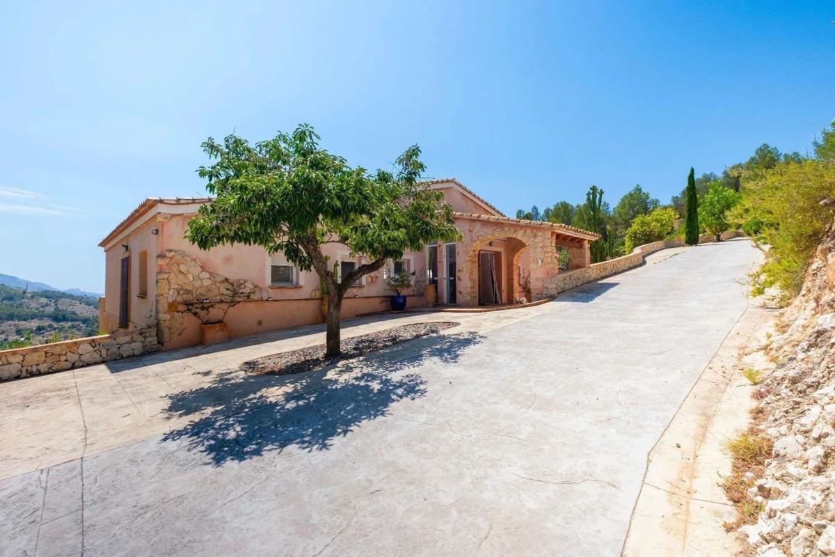 Venta de chalet independiente en Callosa d'En Sarria, Callosa d''En Sarria
 photo 5
