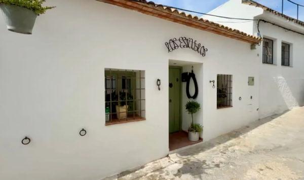 Casa de pueblo en calle Mingot photo 1