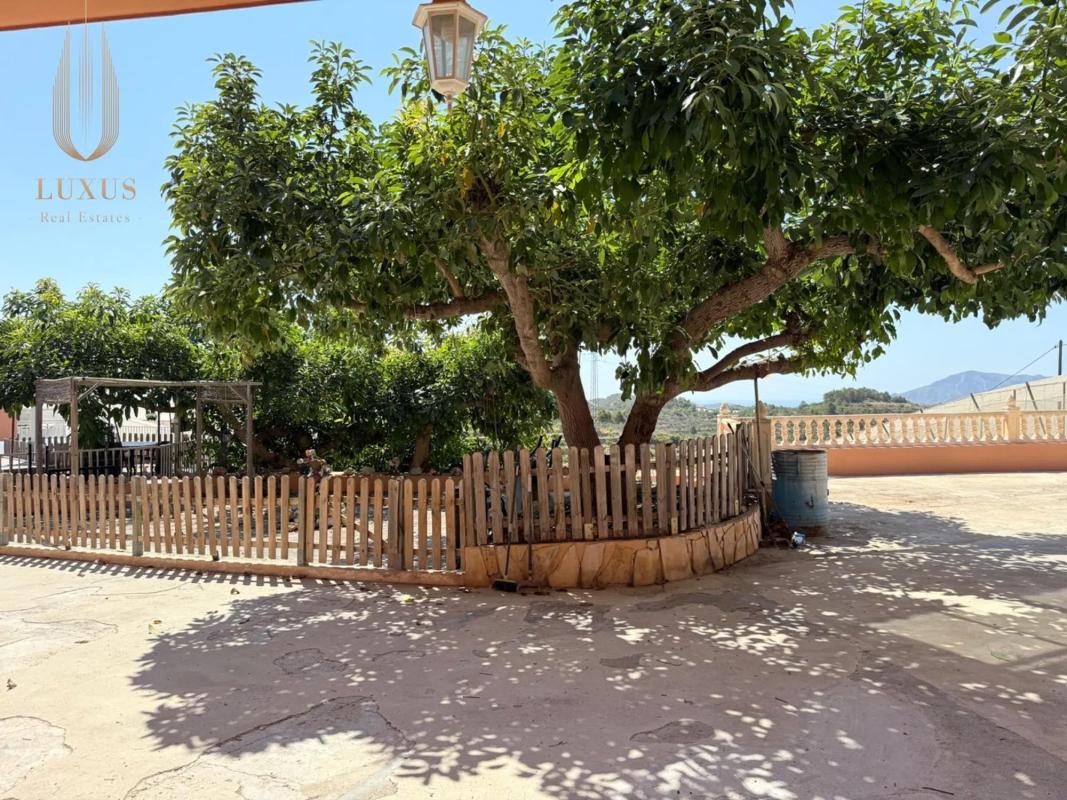Продажа отдельного шале в  Calle Lope de Vega, 1, Каллоса д'Эн-Саррия photo 4