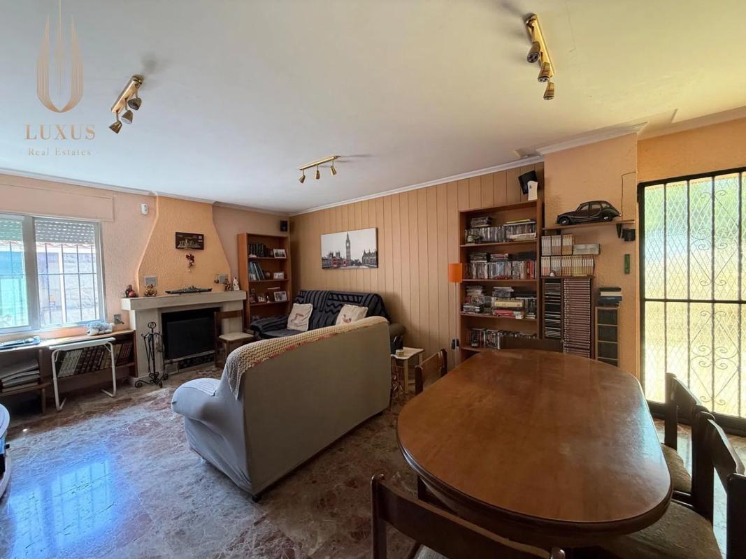 Продажа отдельного шале в  Calle Lope de Vega, 1, Каллоса д'Эн-Саррия photo 5