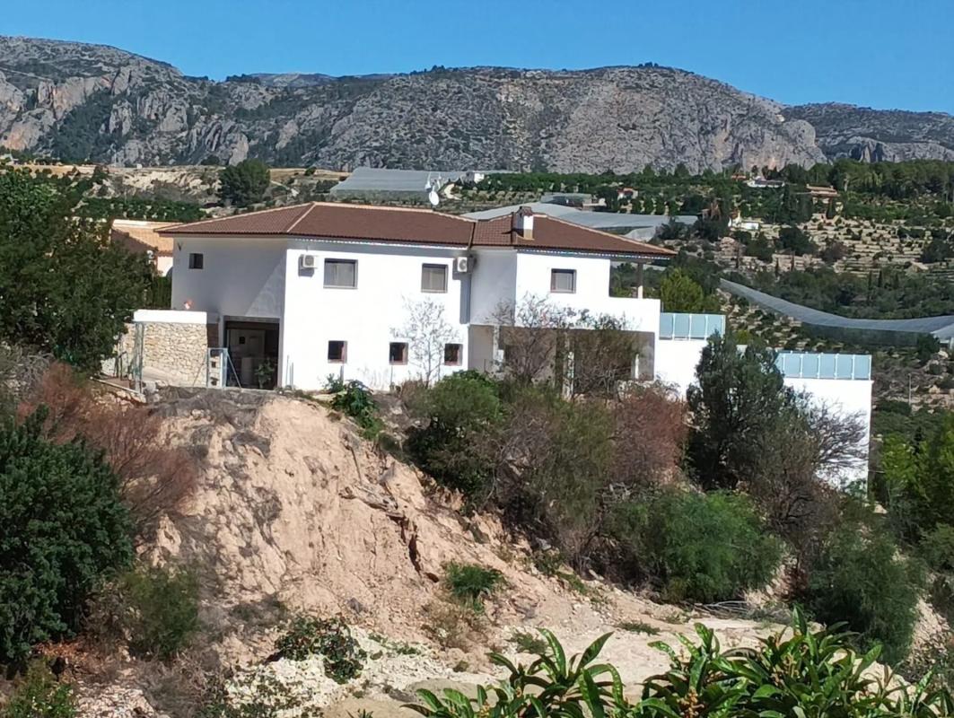 Venta de chalet independiente en Callosa d'En Sarria, Callosa d''En Sarria
photo 1