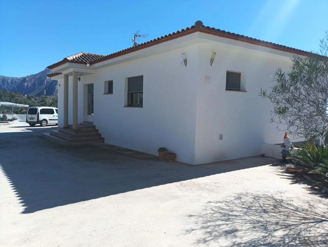Venta de chalet independiente en Callosa d'En Sarria, Callosa d''En Sarria
photo 2